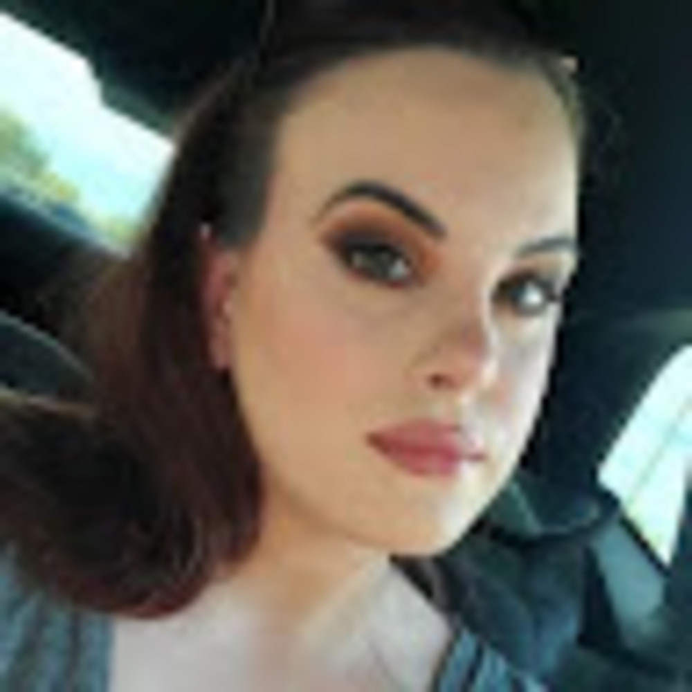 Meet your Posher, Dara